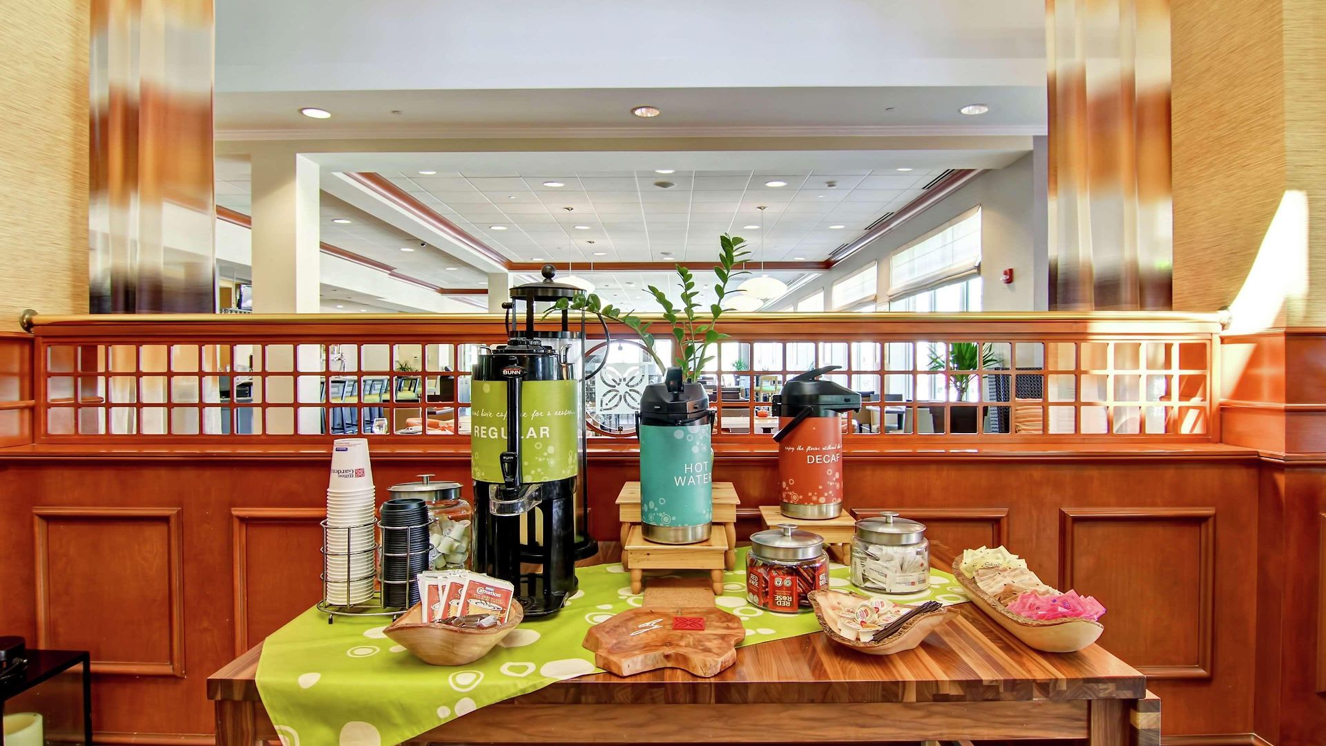 Hotel Hilton Garden Airport