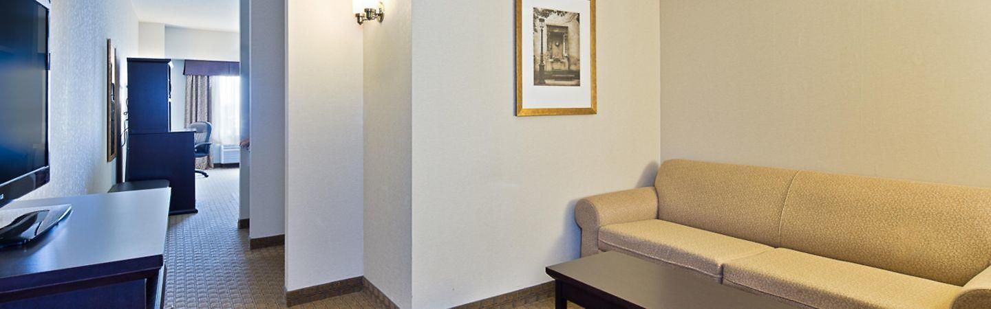 Express & Airport By Ihg Hotel Ottawa