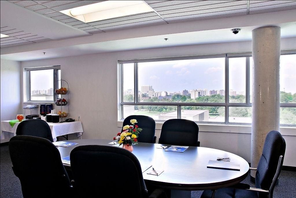 Aparthotel & Conference Centre - Downtown