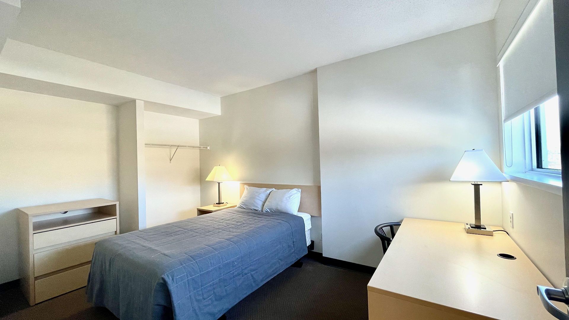Aparthotel & Conference Centre - Downtown Ottawa