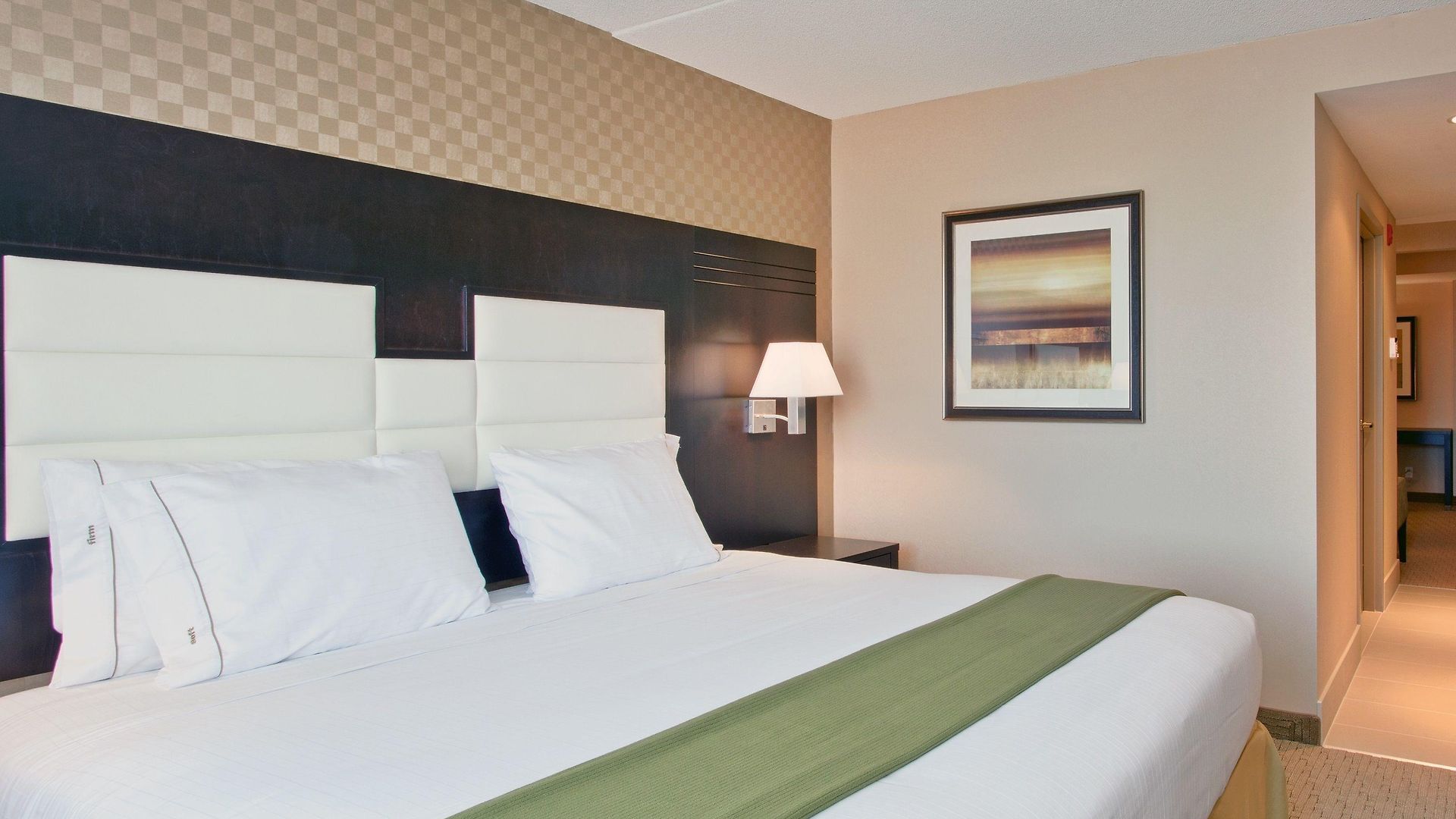 Hotel Express & West - Nepean By Ihg 2*