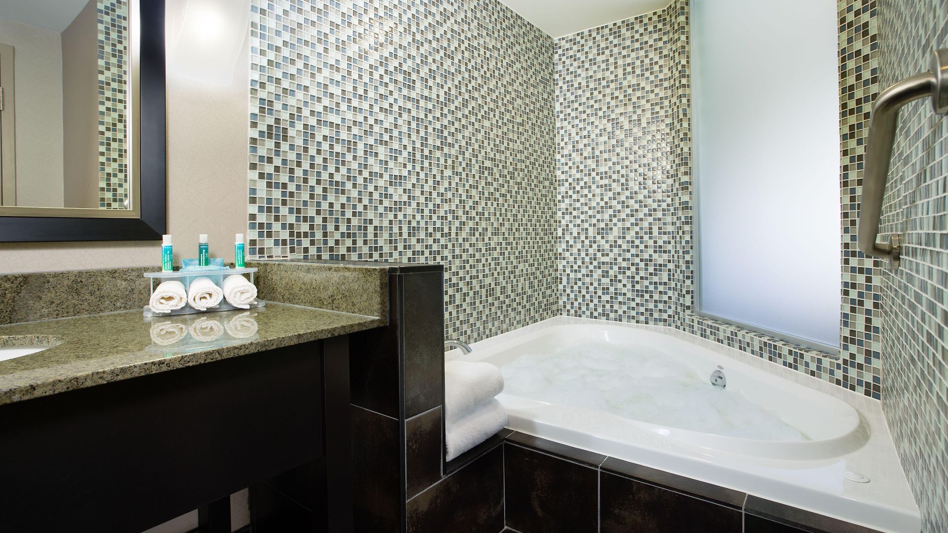 Express & West - Nepean By Ihg Ottawa