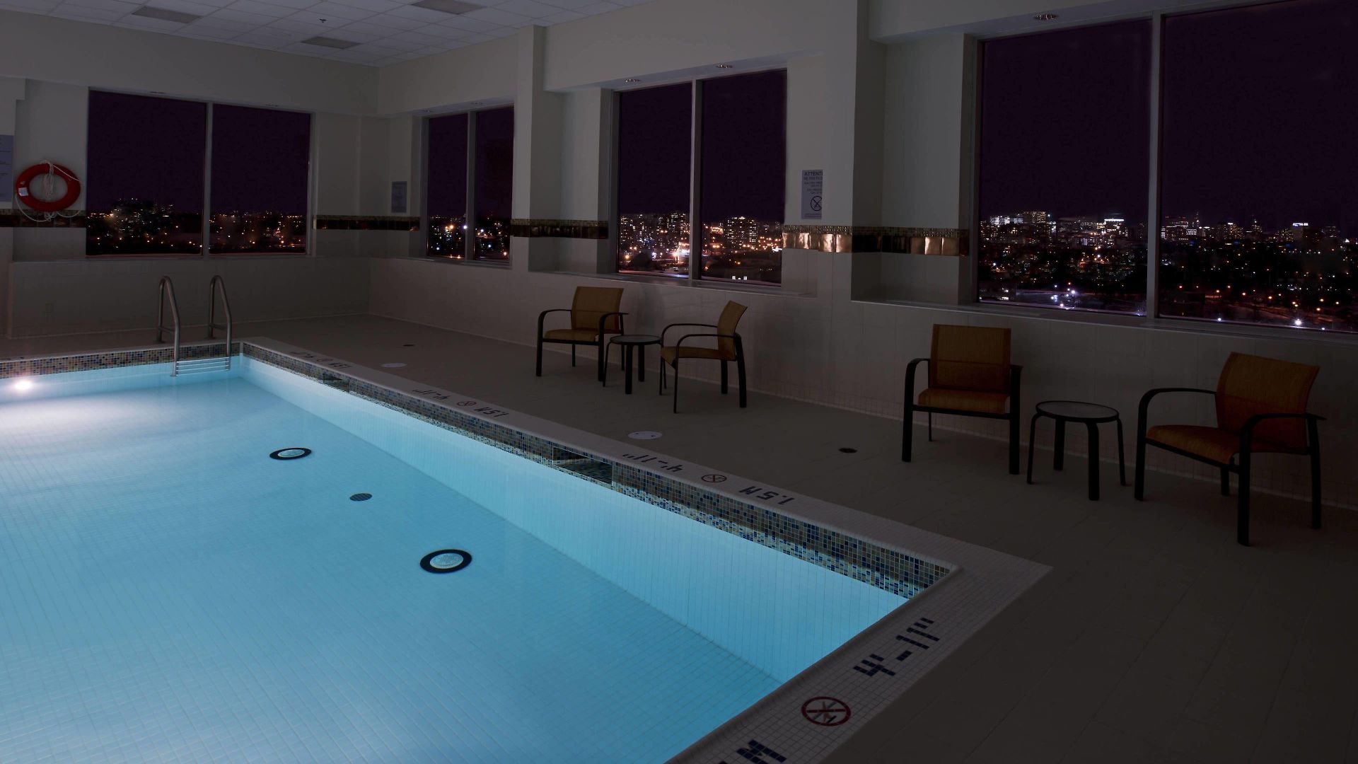 Hotel Courtyard By Marriott East 3*