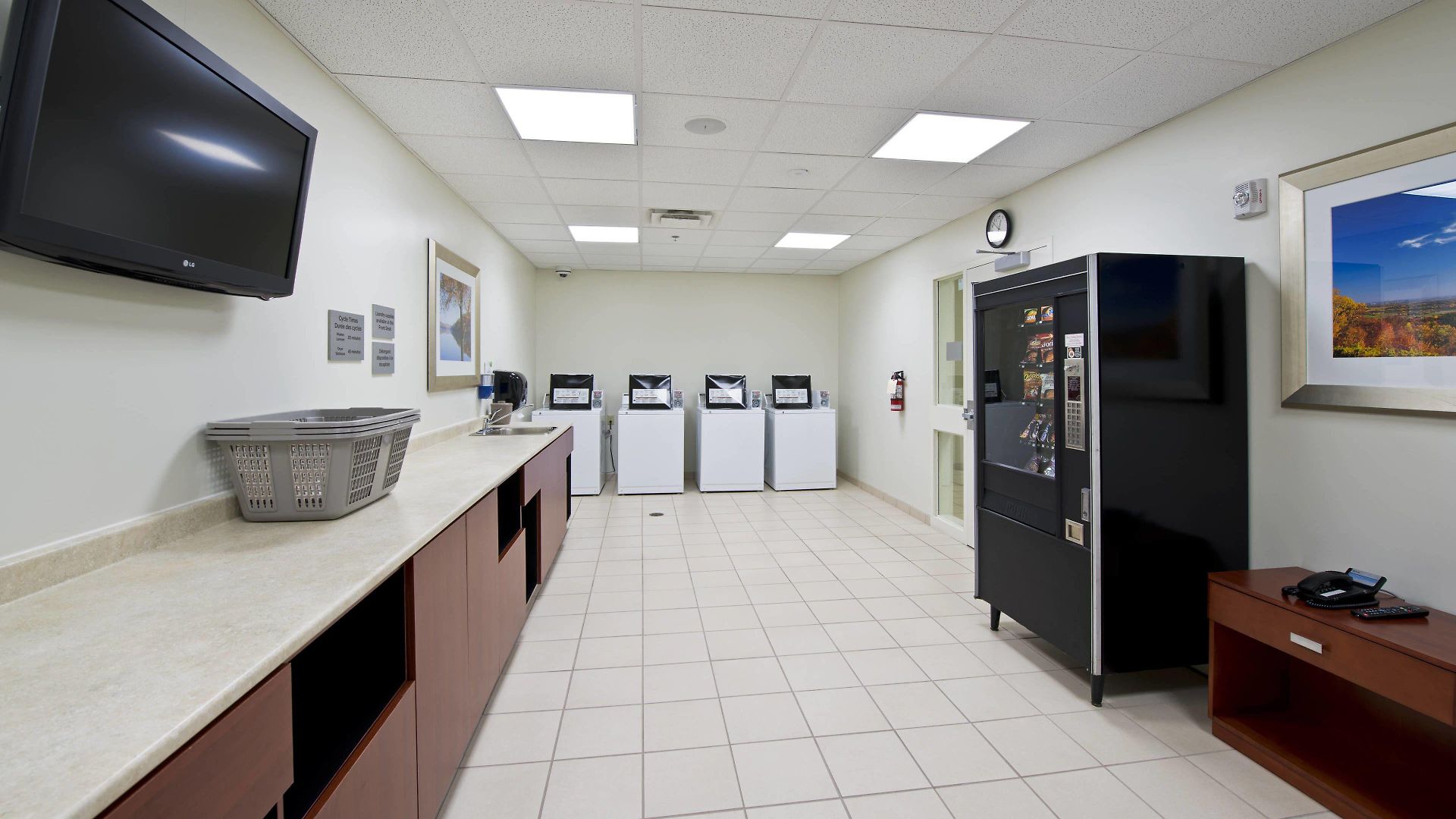 Courtyard By Marriott East 3* Ottawa