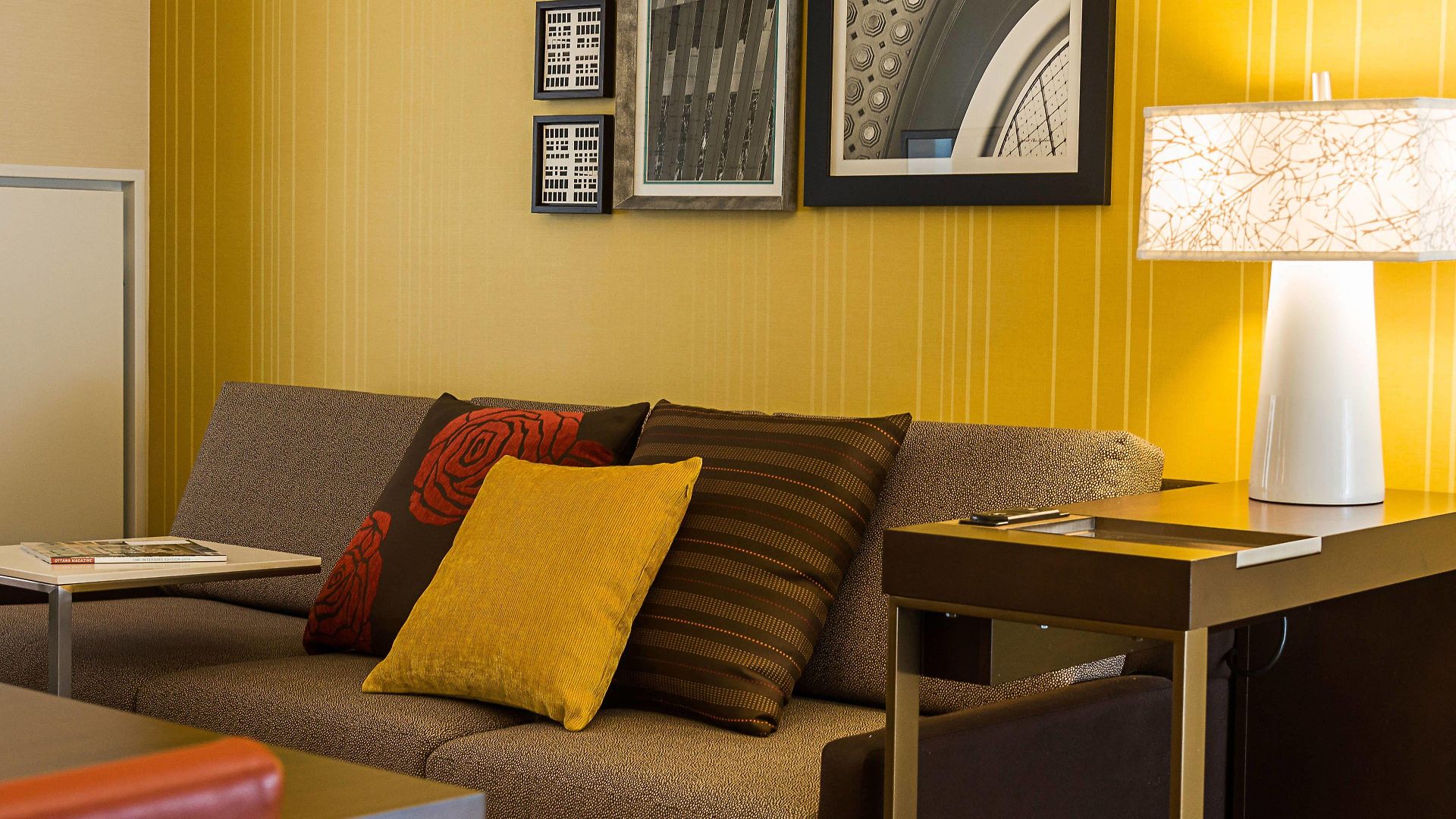 By Marriott Airport 3* Ottawa