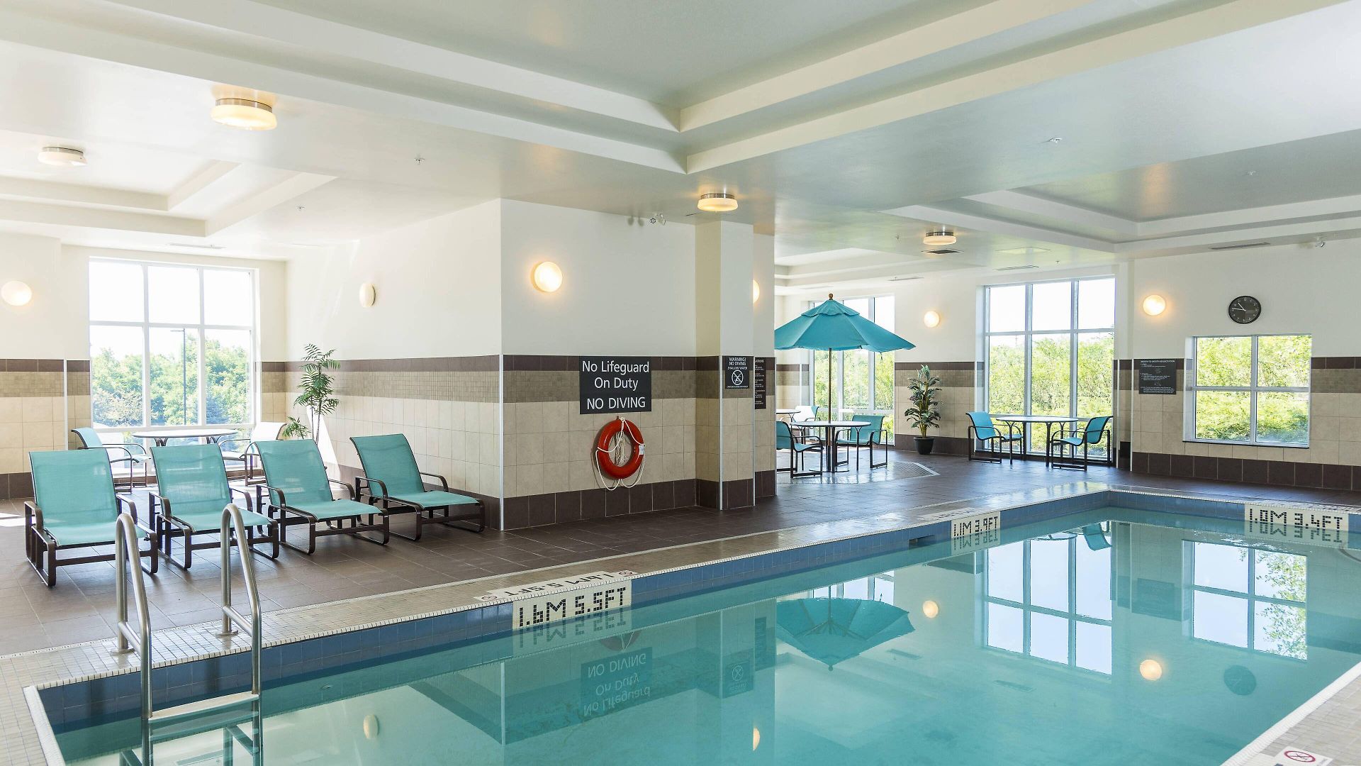 By Marriott Airport Hotel 3*