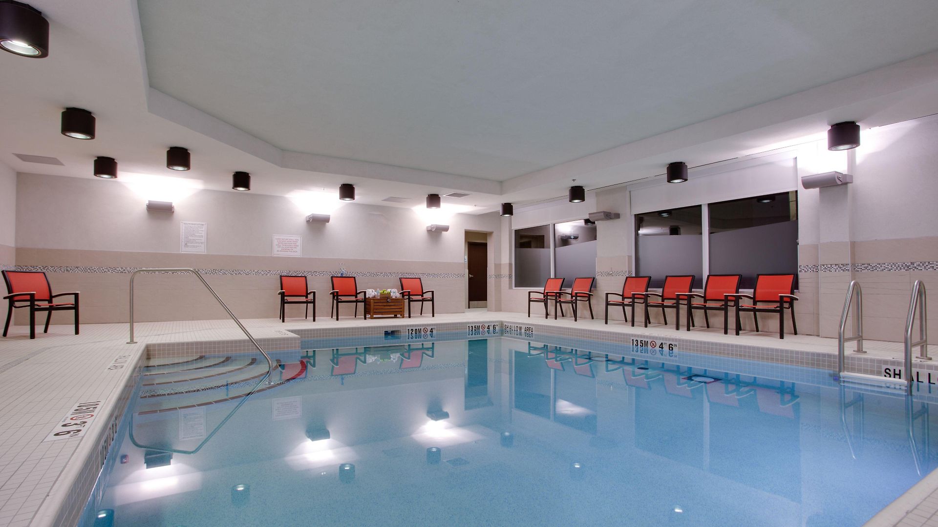Express & East-orleans By Ihg Ottawa