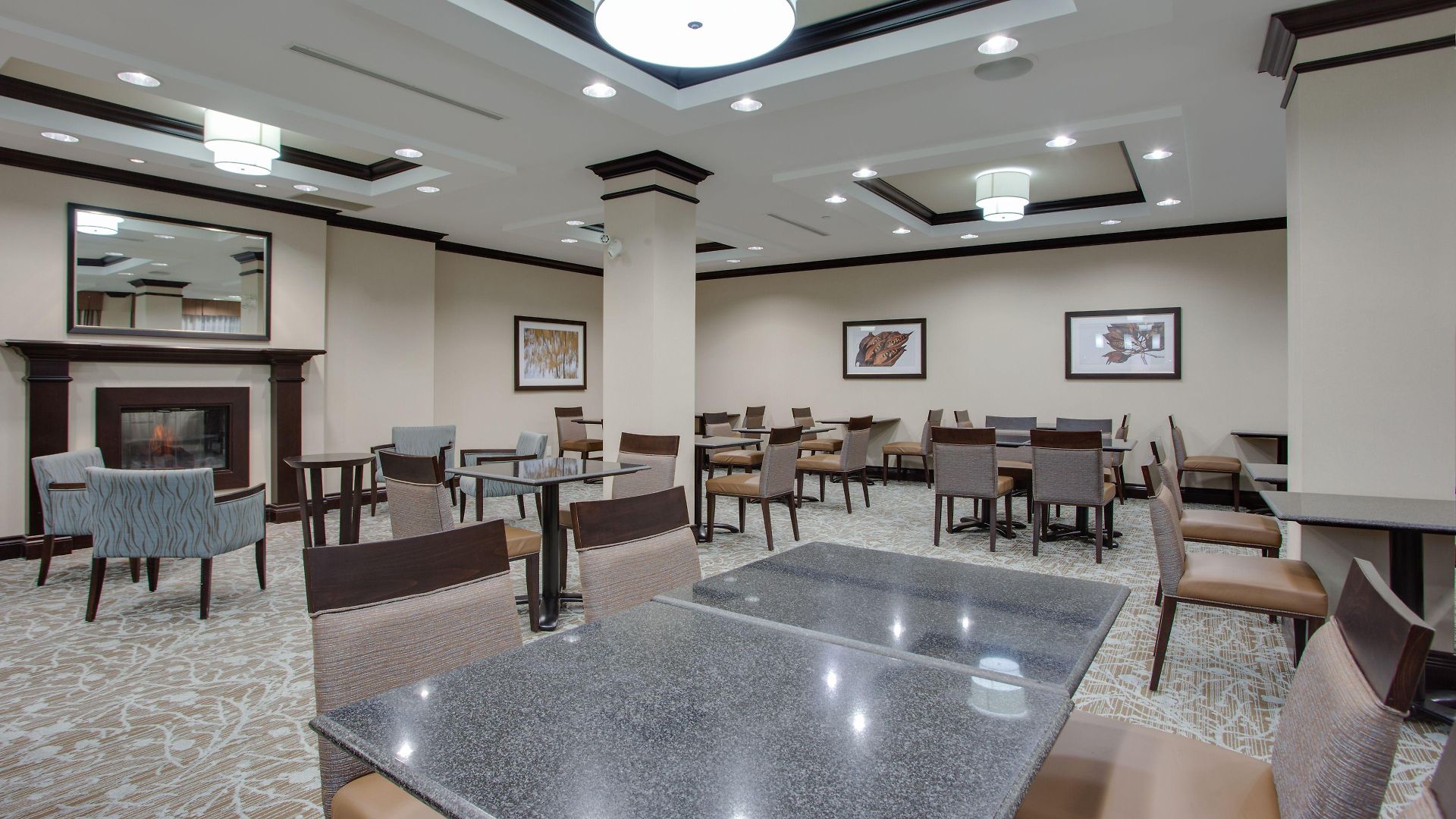 Hotel Express & East-orleans By Ihg 2*