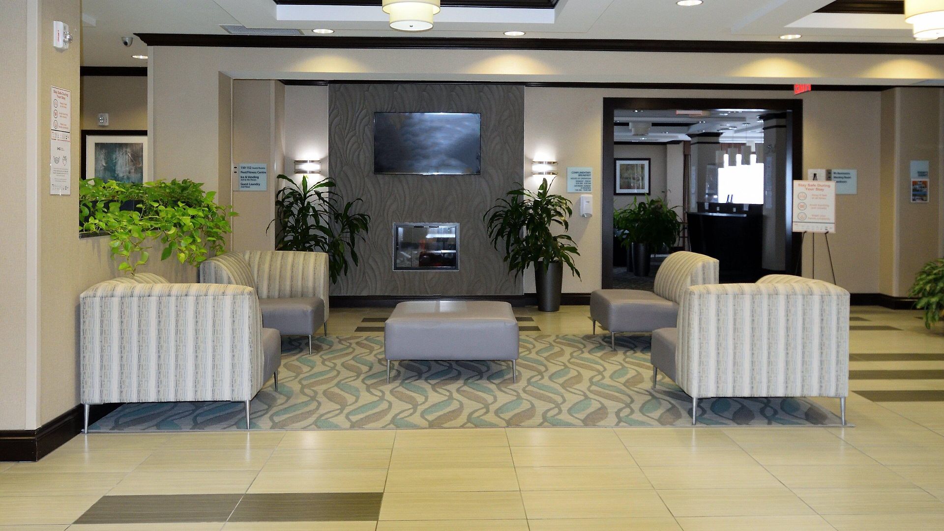 Express & East-orleans By Ihg Hotel Ottawa