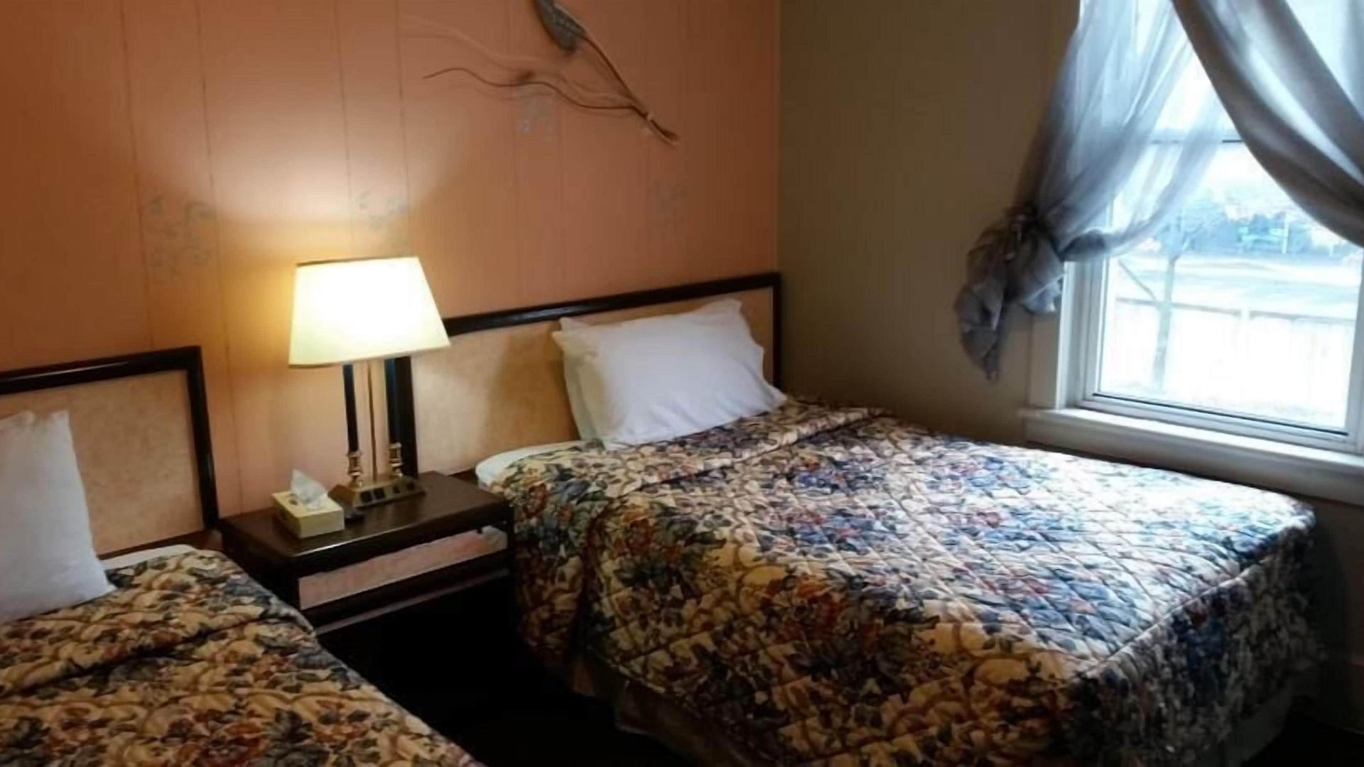 Bed & Breakfast A Voyageur's 3*