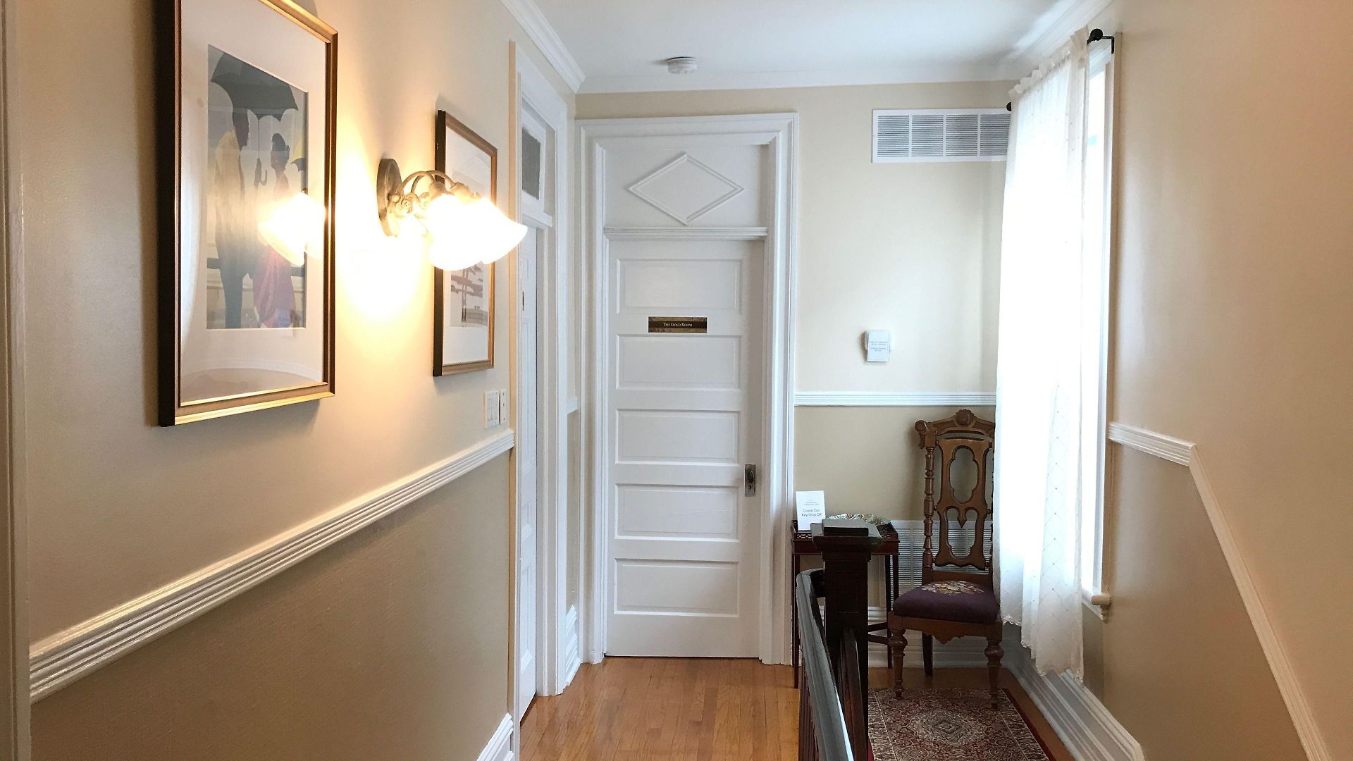 The Century House 3* Ottawa