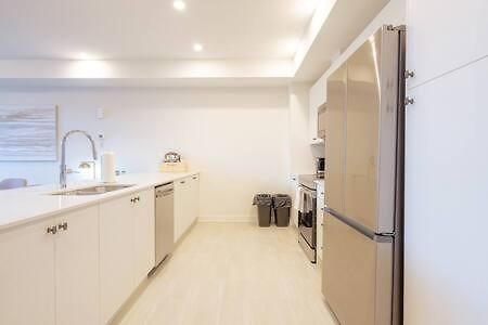 Modern 2br With Parking Near Airport And Downtown