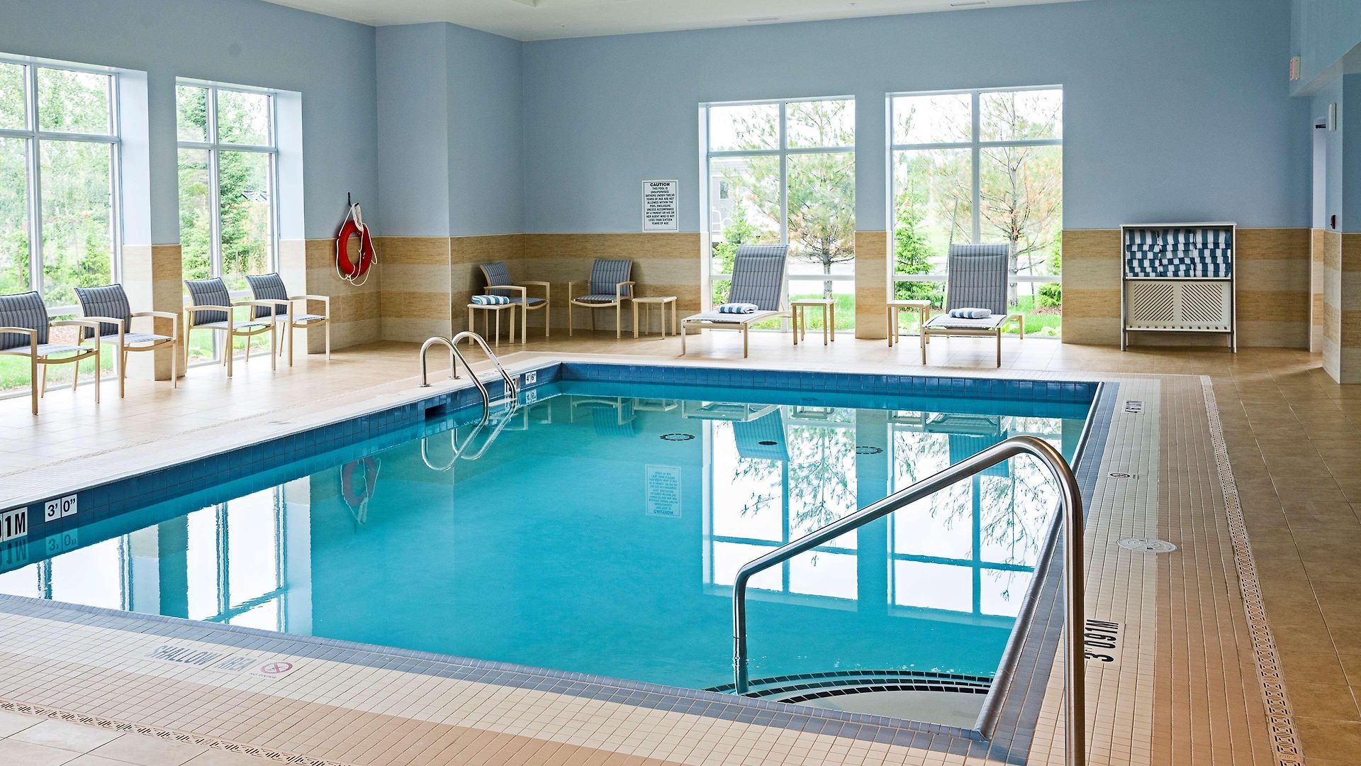 Hampton By Hilton Airport Hotel