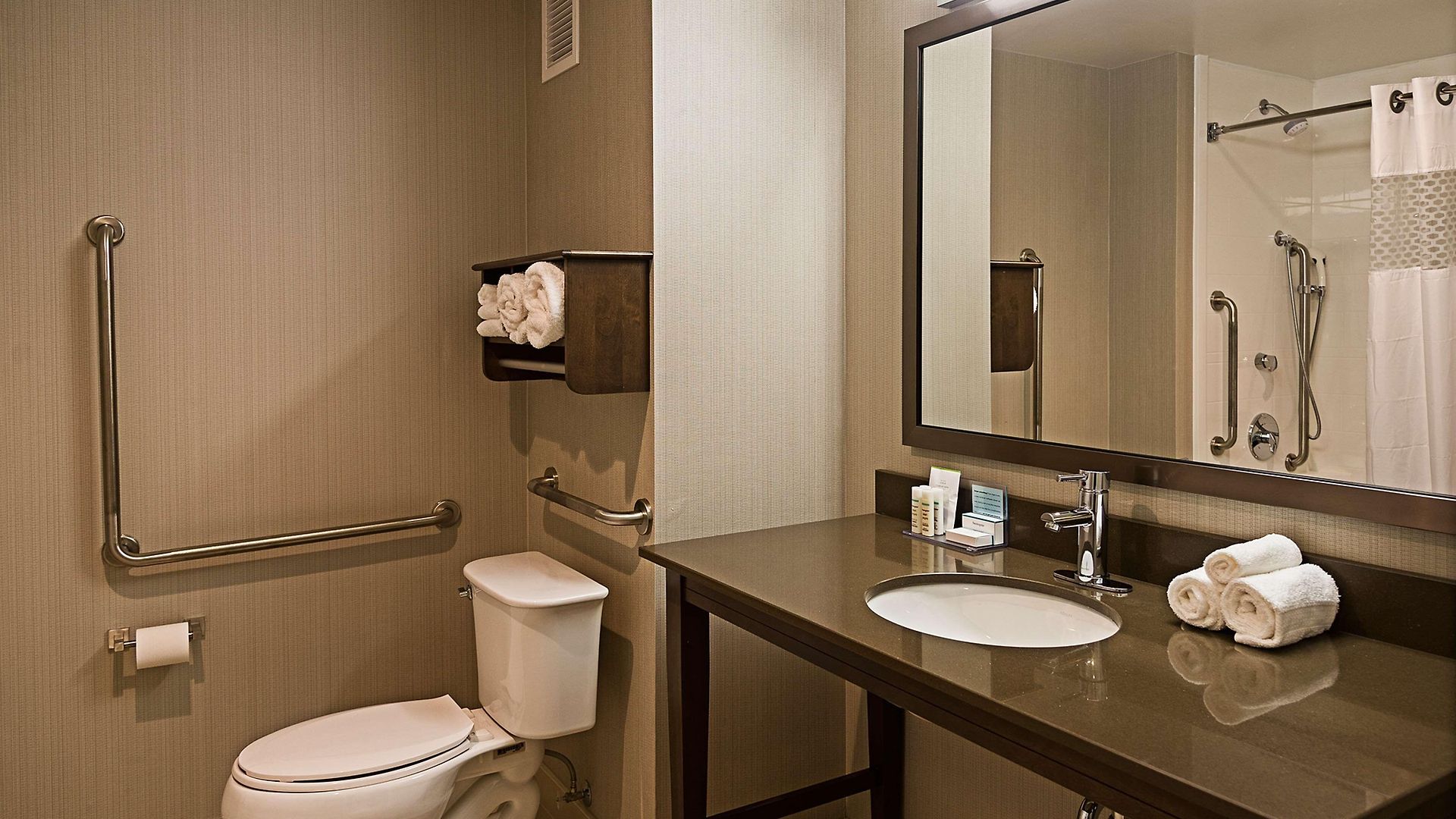 Hampton By Hilton Airport Hotel Ottawa