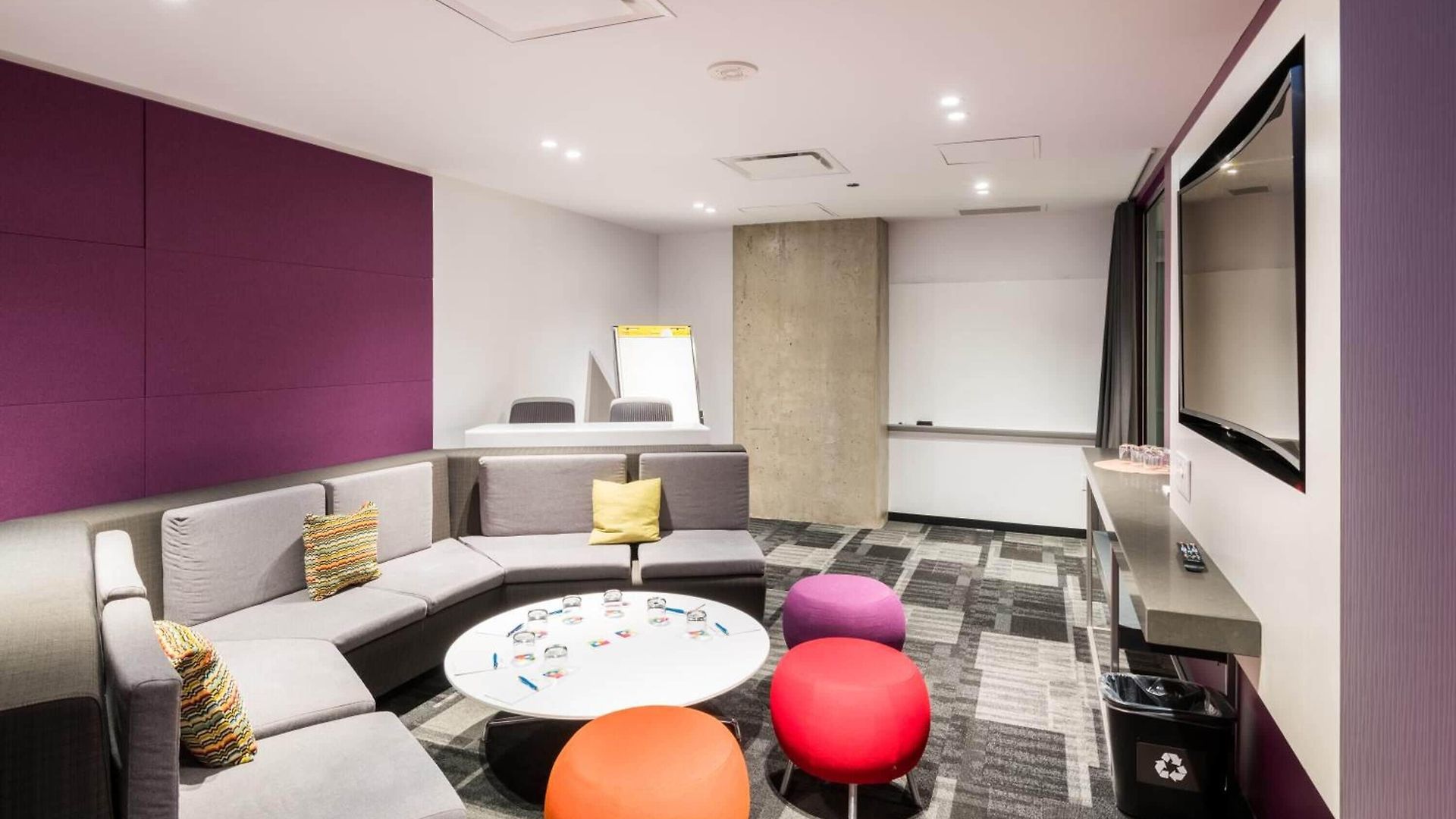 Alt Downtown Hotel Ottawa