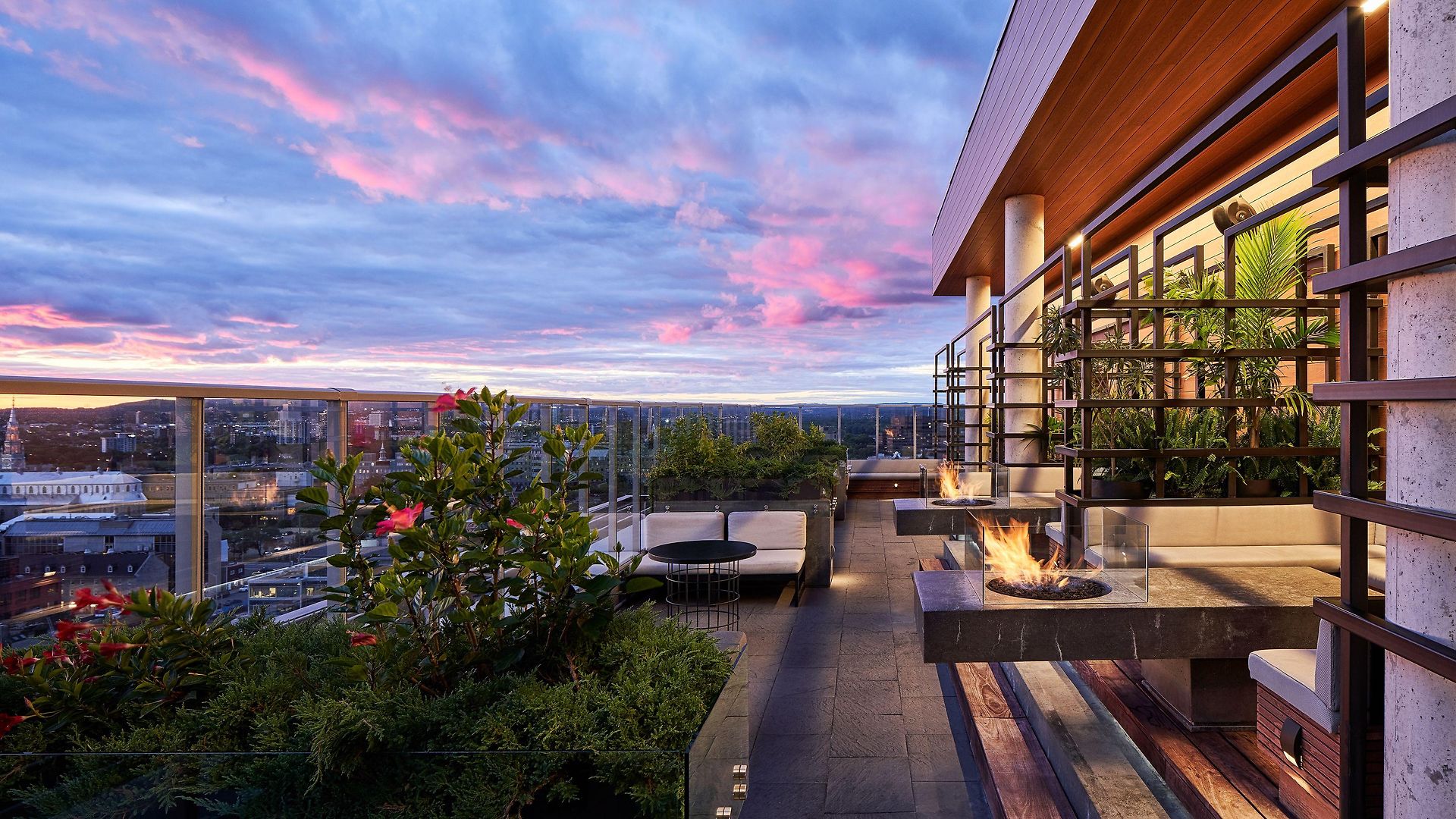 Andaz Ottawa Byward Market, By Hyatt Hotel Ottawa