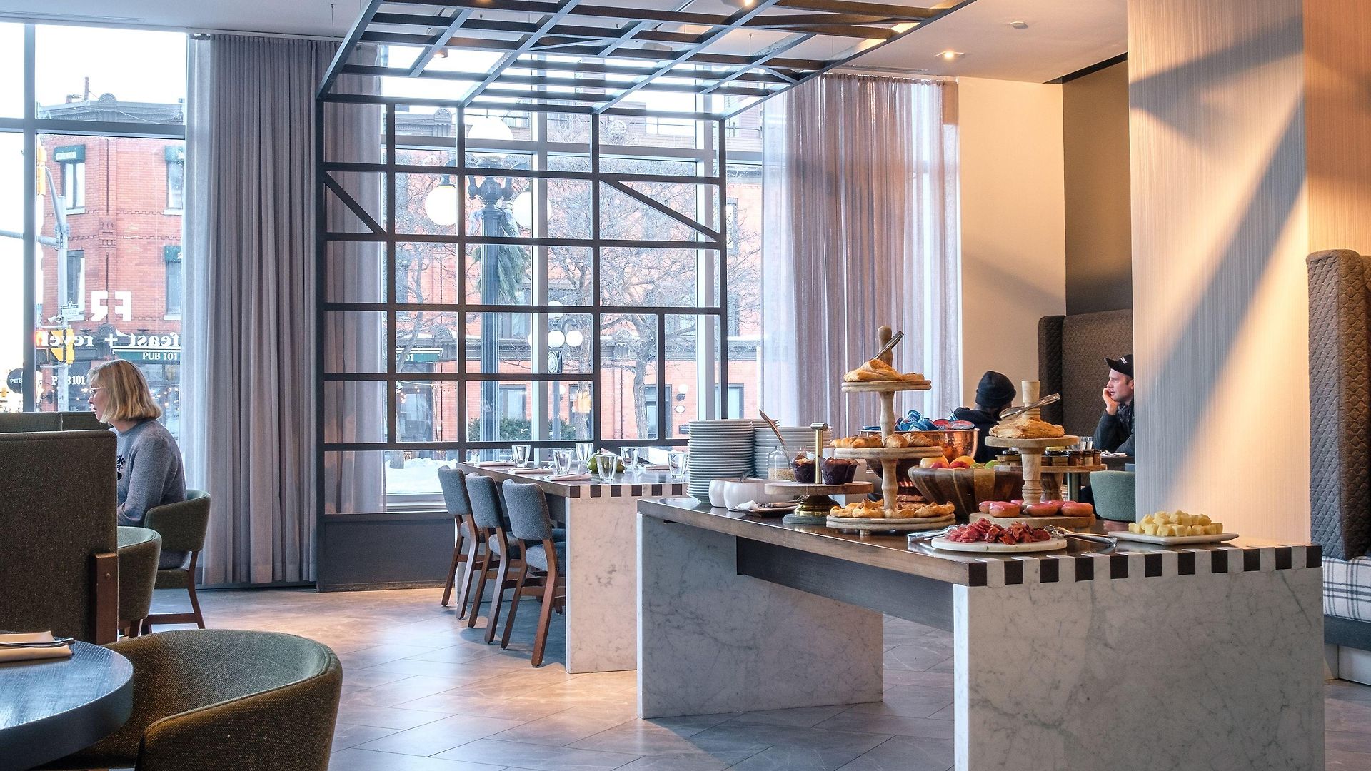 Andaz Ottawa Byward Market, By Hyatt Hotel Ottawa