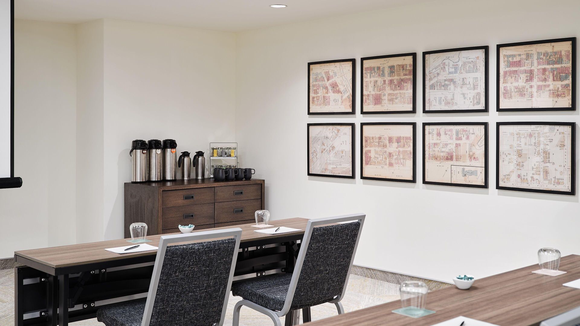 Metcalfe By Gray Collection Hotel 4*