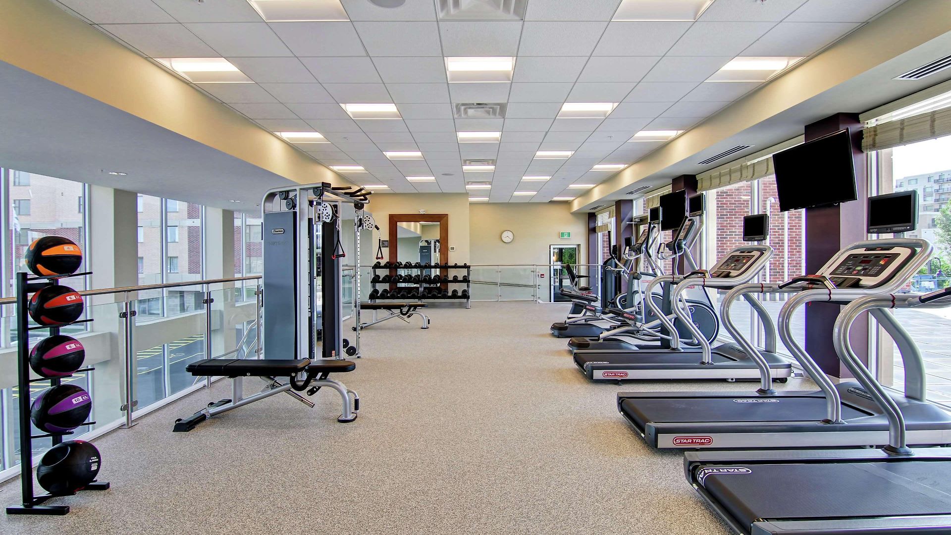 Homewood By Hilton Kanata Hotel 3*