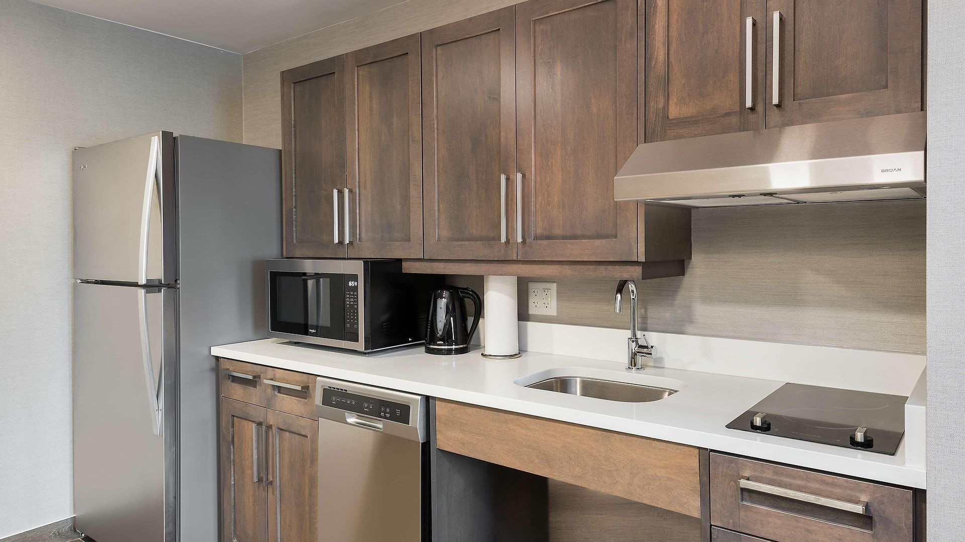 Homewood By Hilton Airport 3*