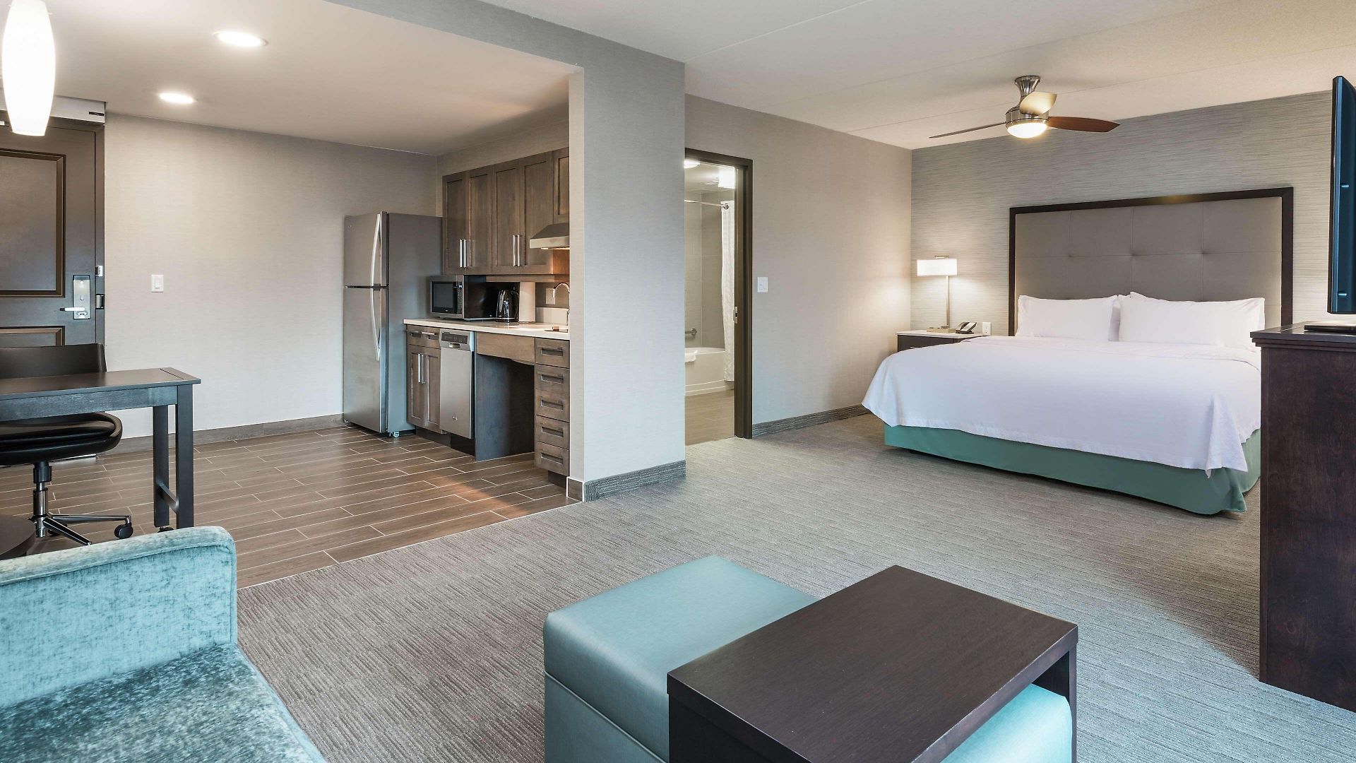 Homewood By Hilton Airport Hotel 3*