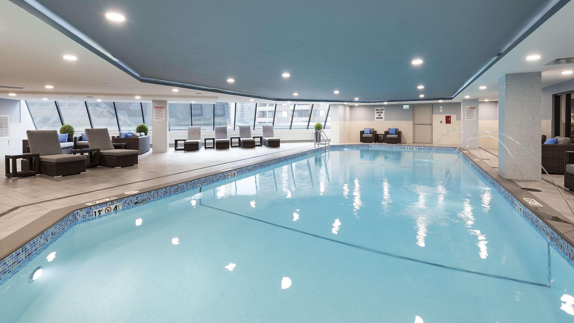 Hotel Homewood By Hilton Downtown Ottawa