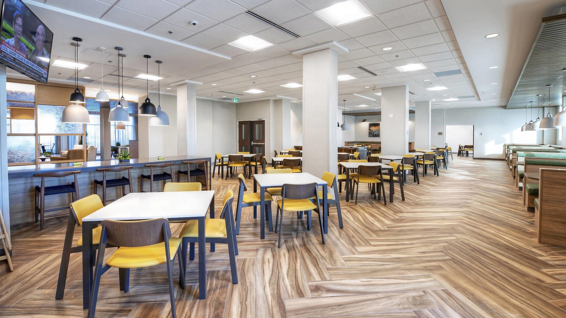 Hotel Fairfield & By Marriott Airport