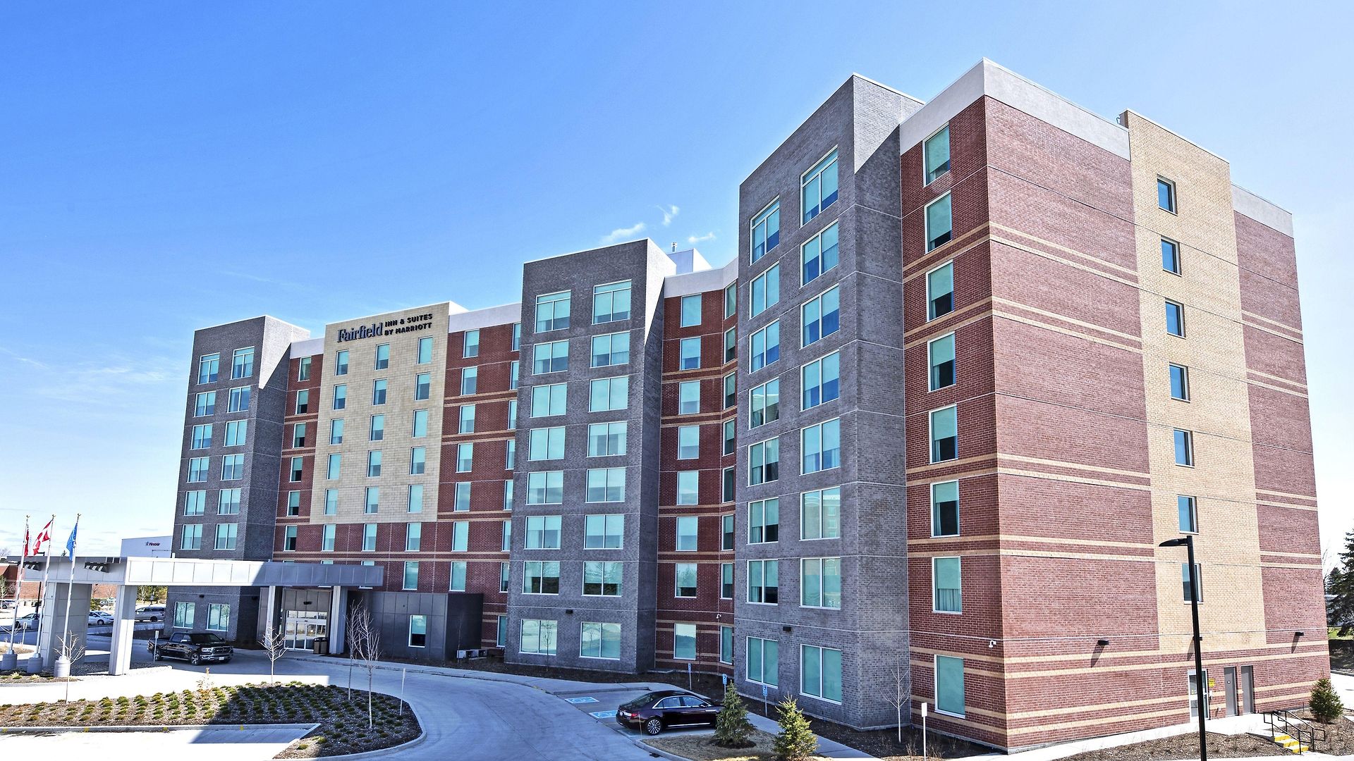 Hotel Fairfield & By Marriott Airport Ottawa