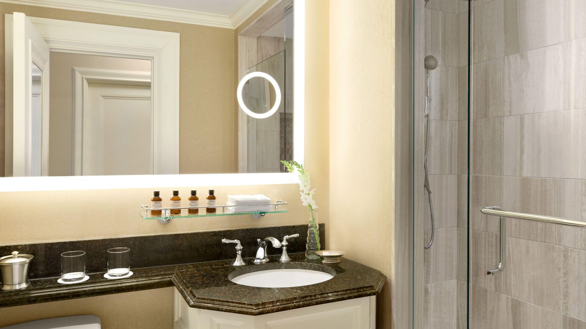 Fairmont Chateau Laurier Gold Experience Hotel 5*