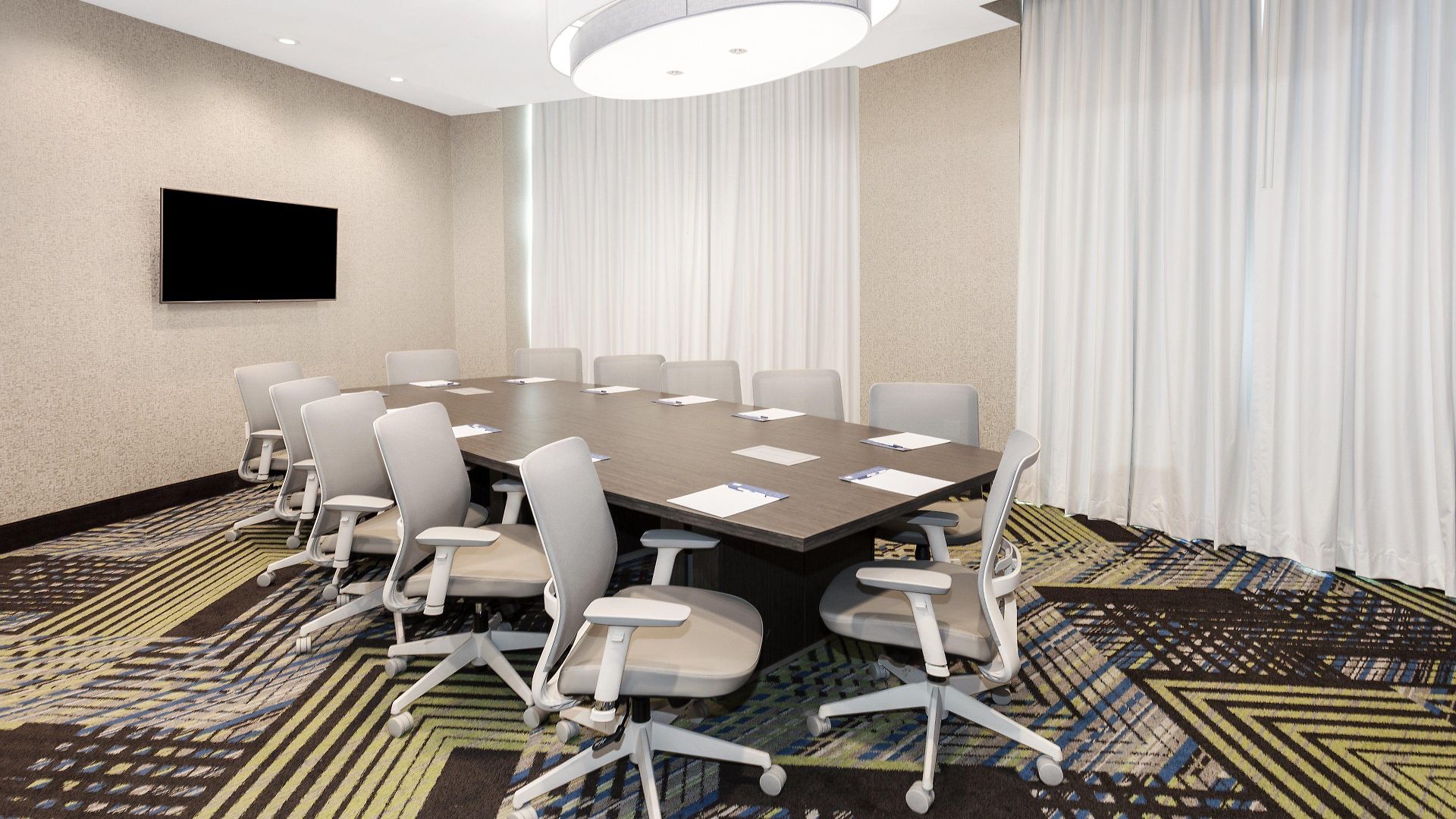 Hotel Express & Downtown East By Ihg
