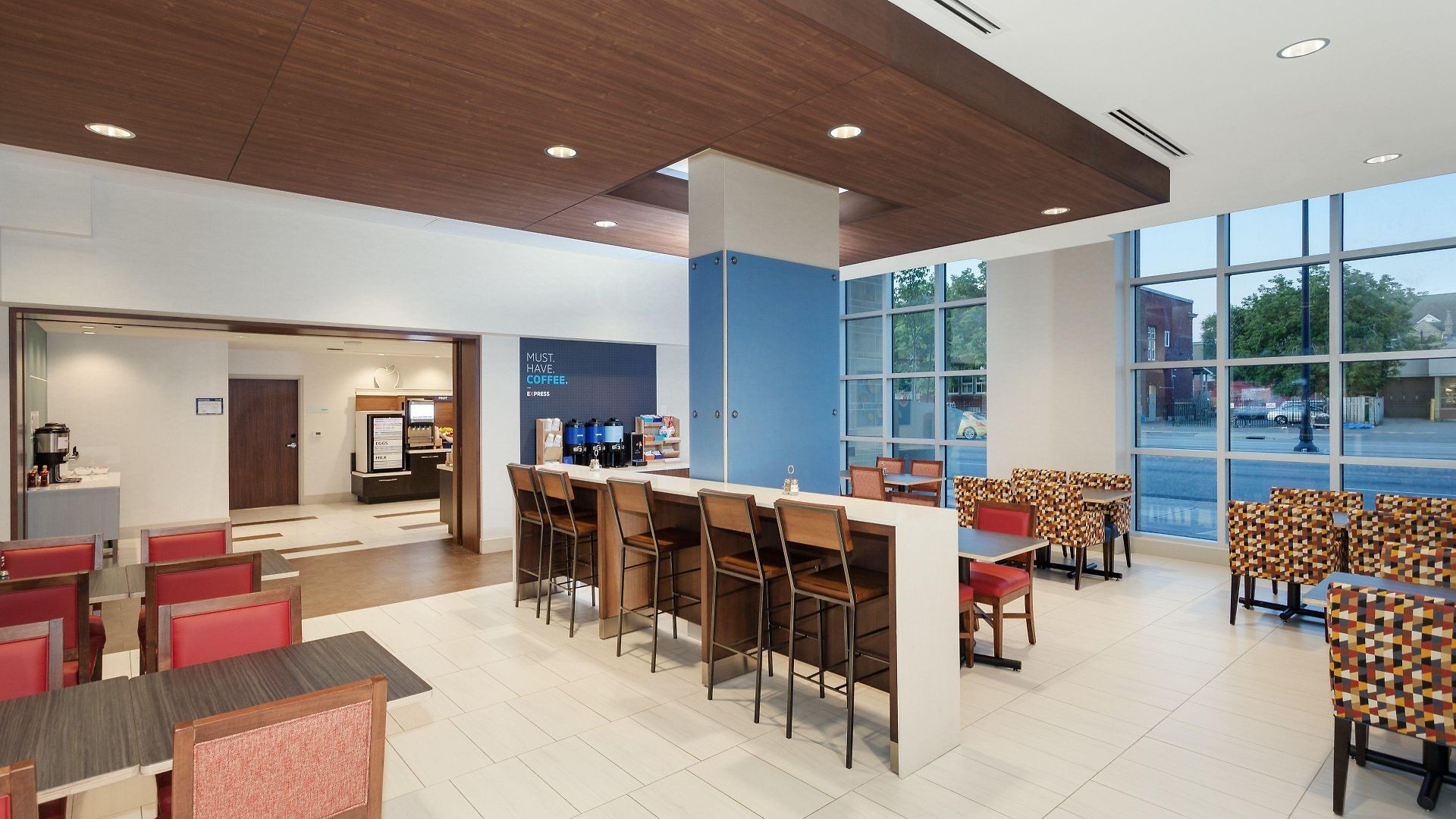 Hotel Express & Downtown East By Ihg 3*