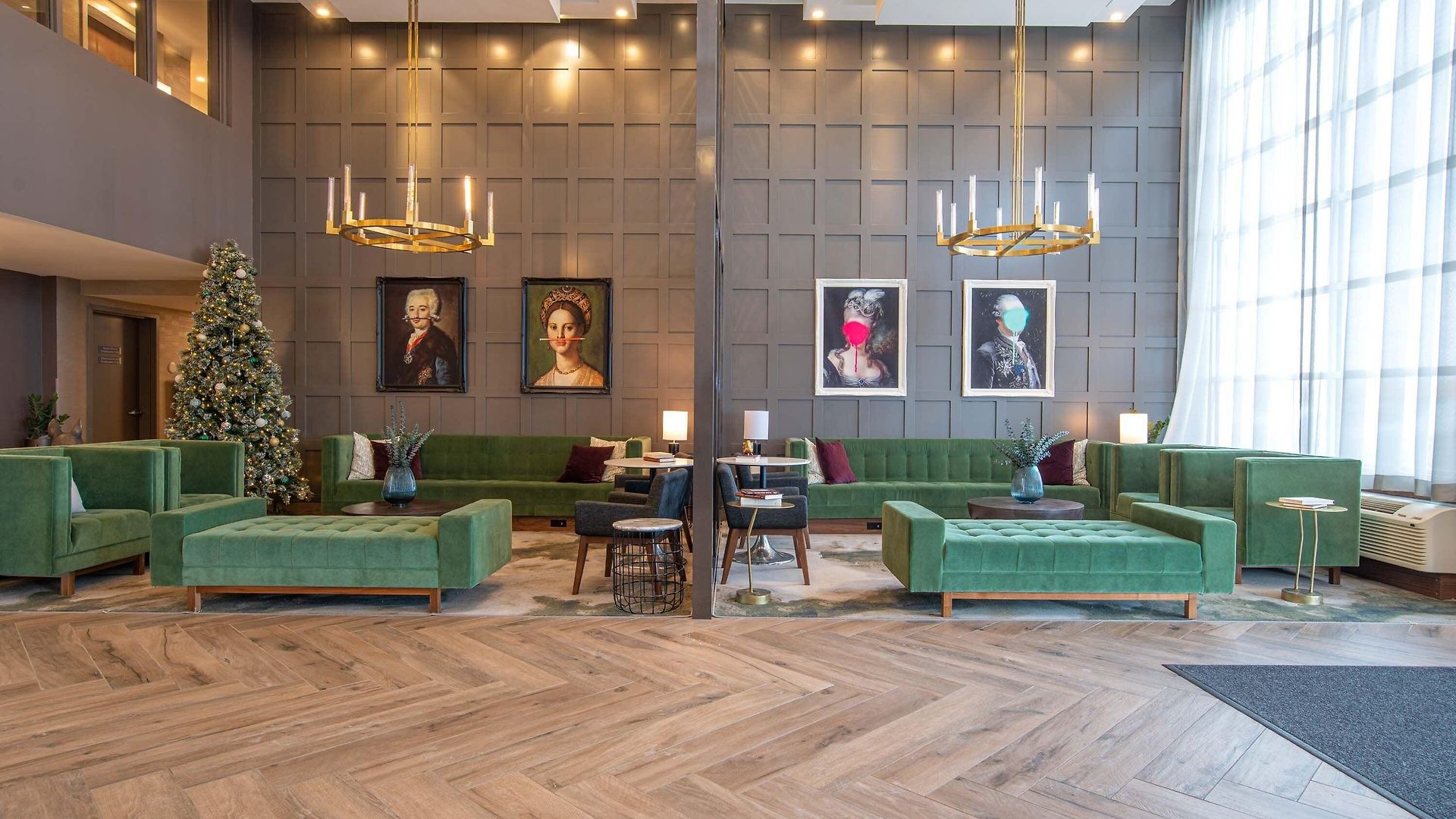 Sandman Signature Airport Hotel Ottawa