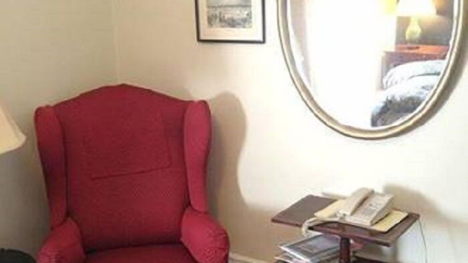 Ashbury House 4*