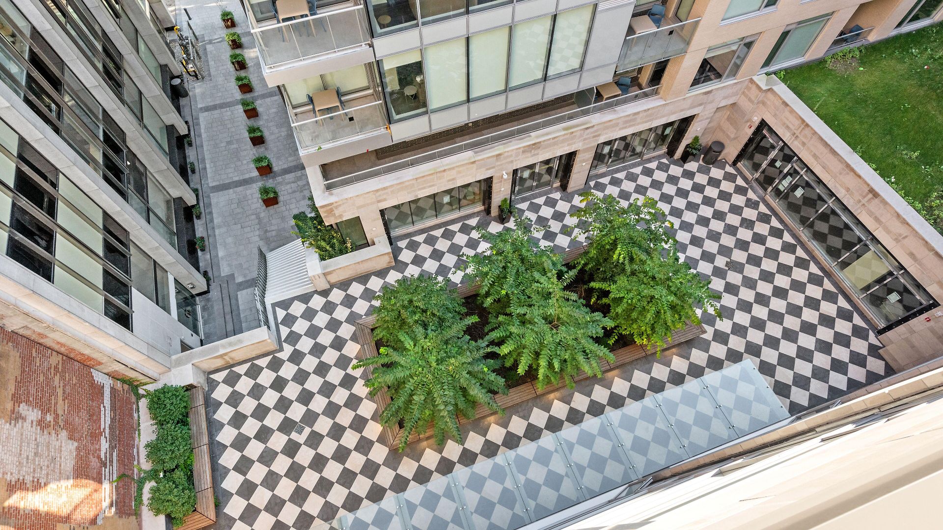 Hotel Restays Ottawa