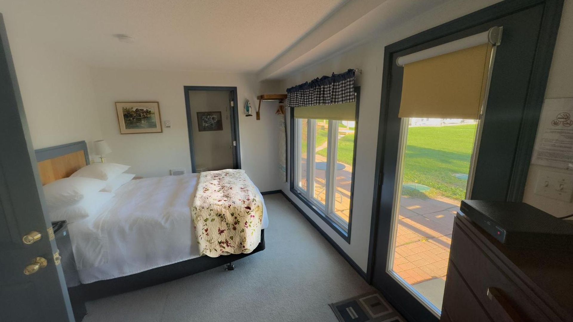 Loyly Guest house *