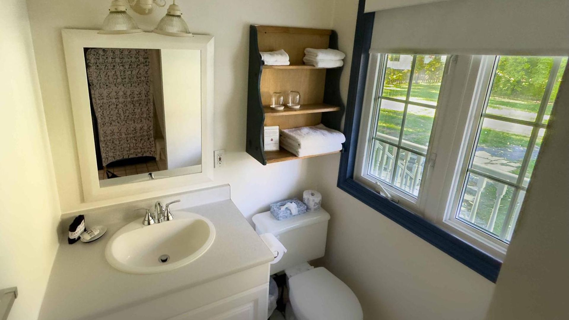 Loyly Guest house