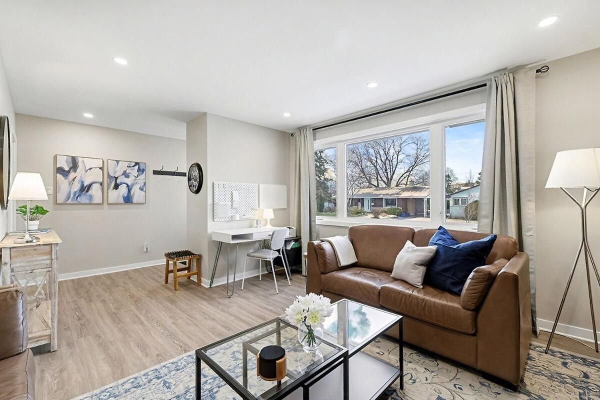 Furnished 3br Apartment Ottawa