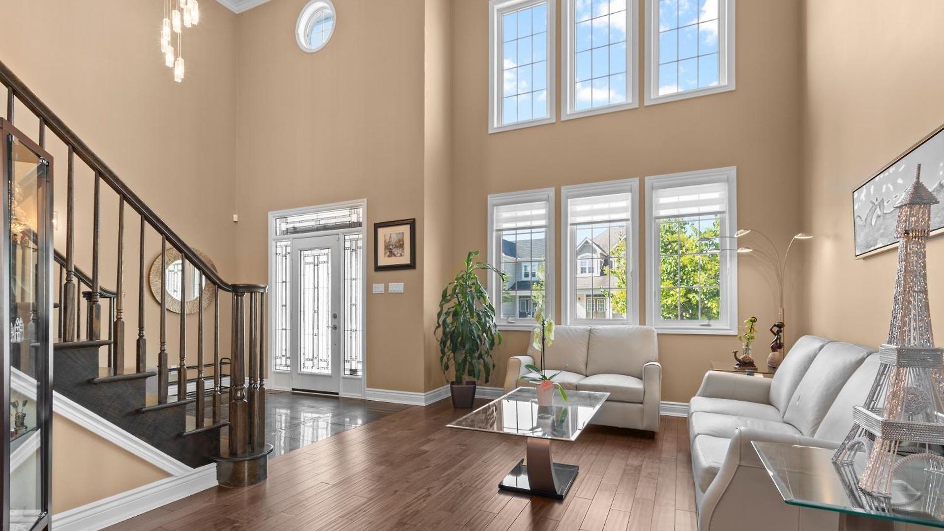 Villa Maple Heights - Stunning In West