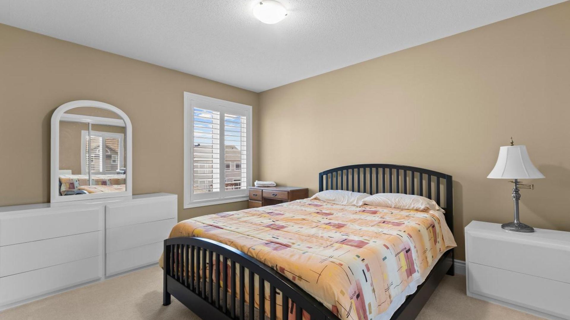 Maple Heights - Stunning In West Villa