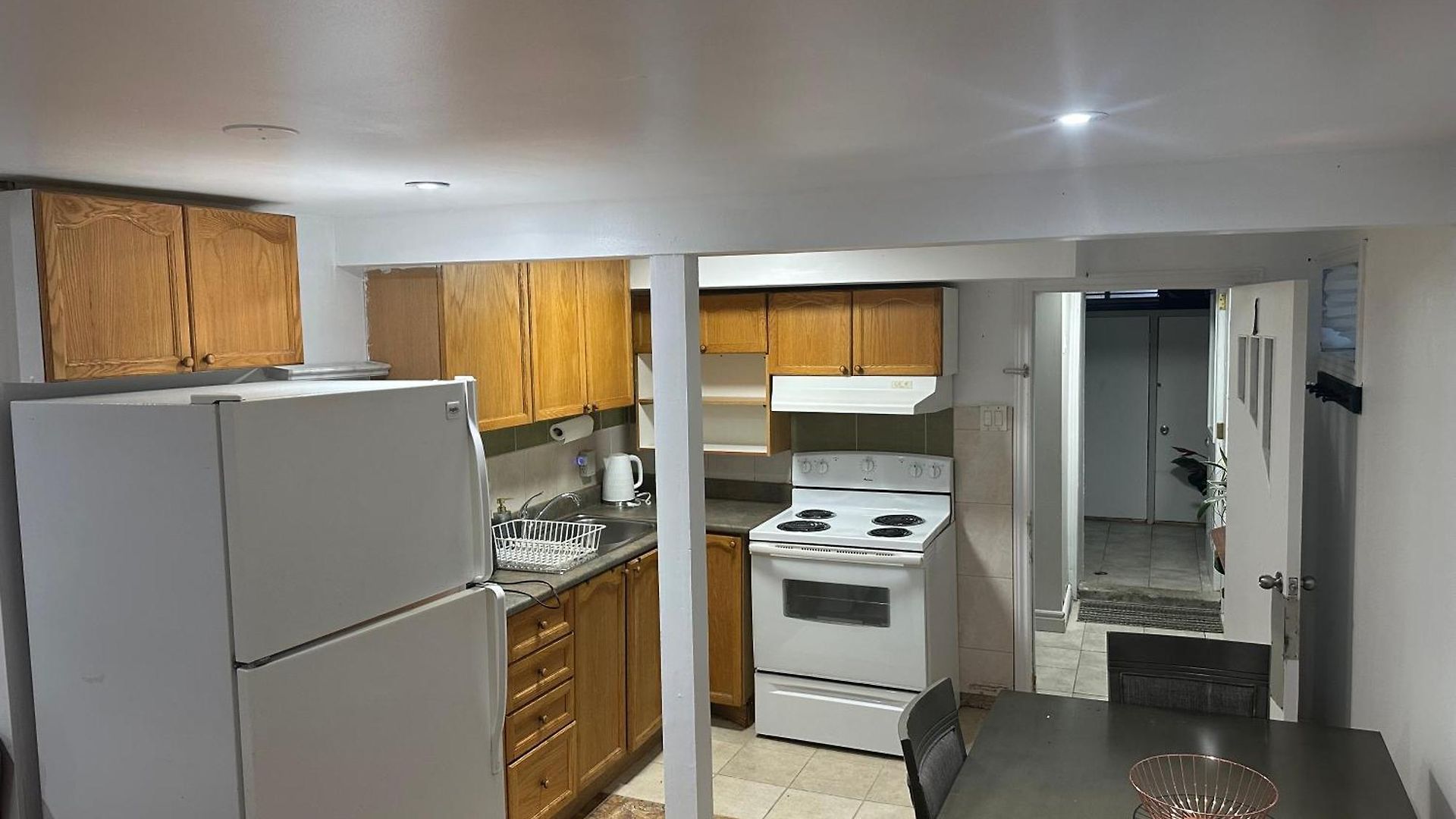 Maple Stay- Private 2 Bedroom Short Term Ottawa