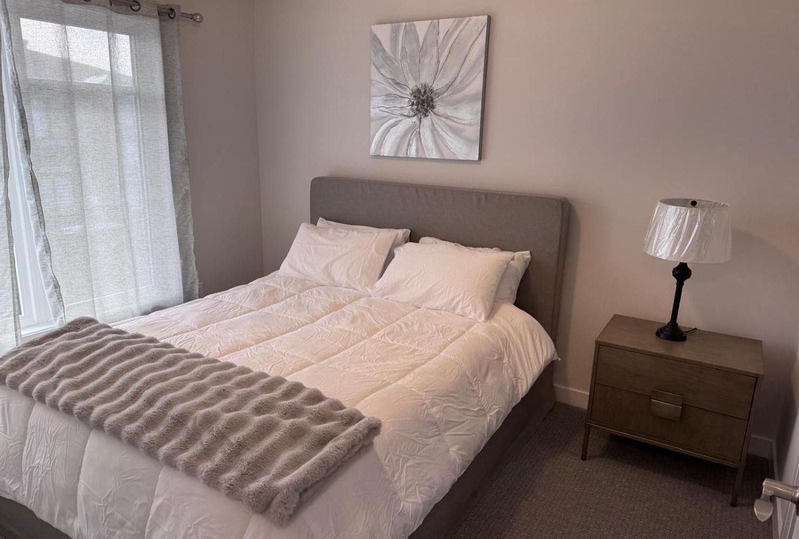 Crystal Boutique Apartment Ottawa