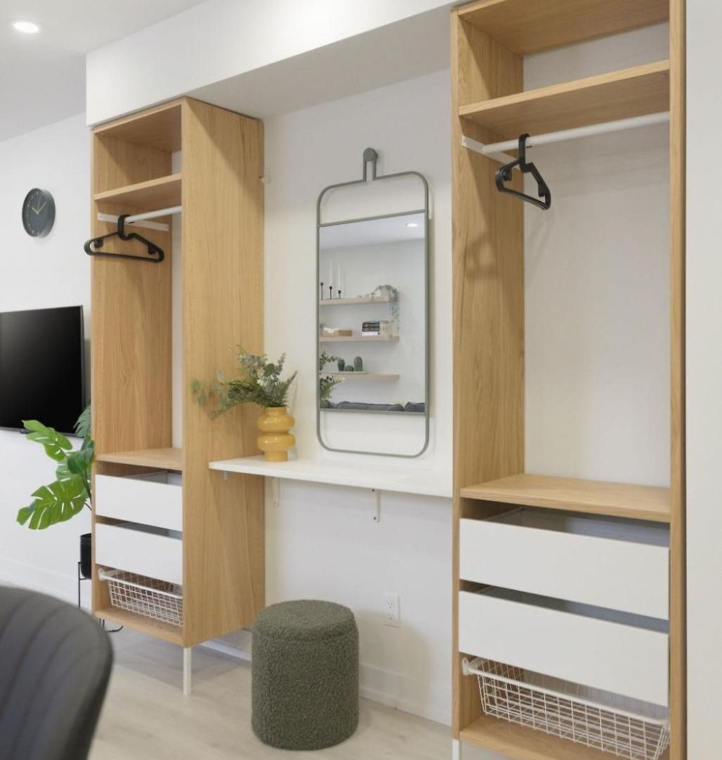 Apartment New Modern 1br Basement Near Downtown Free Parking *