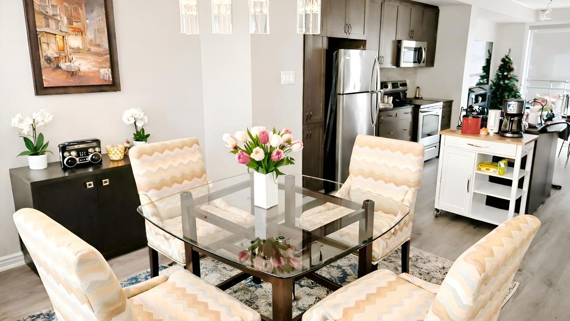 Modern 4br Townhouse Free Parking