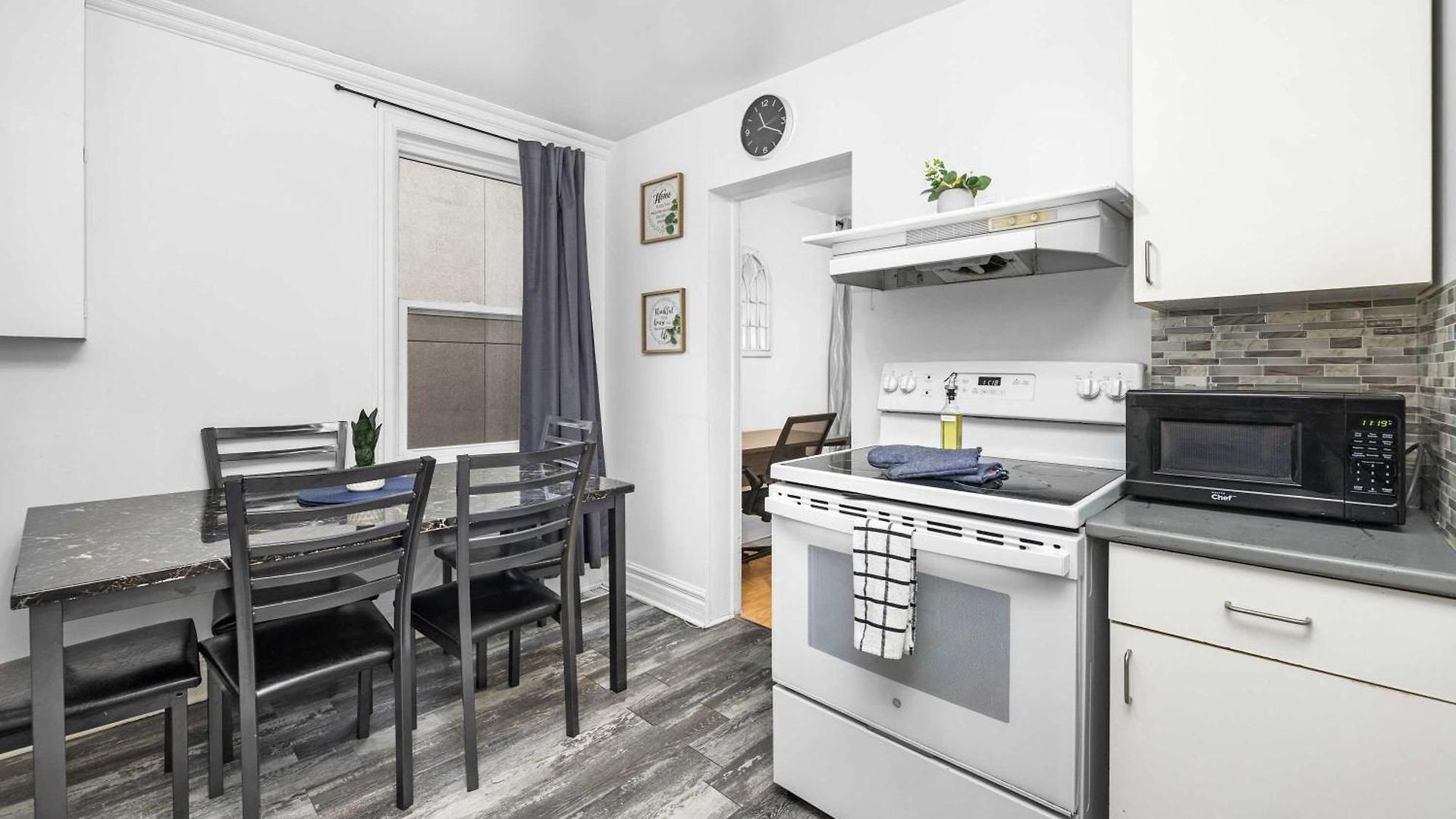Apartment Urban 3br Getaway Walk To Byward Market- Uottawa