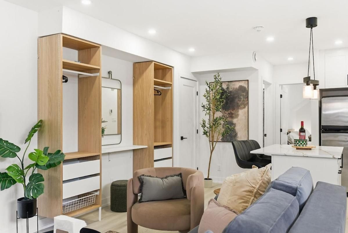 New Modern 1br Basement Near Downtown Free Parking Apartment Ottawa