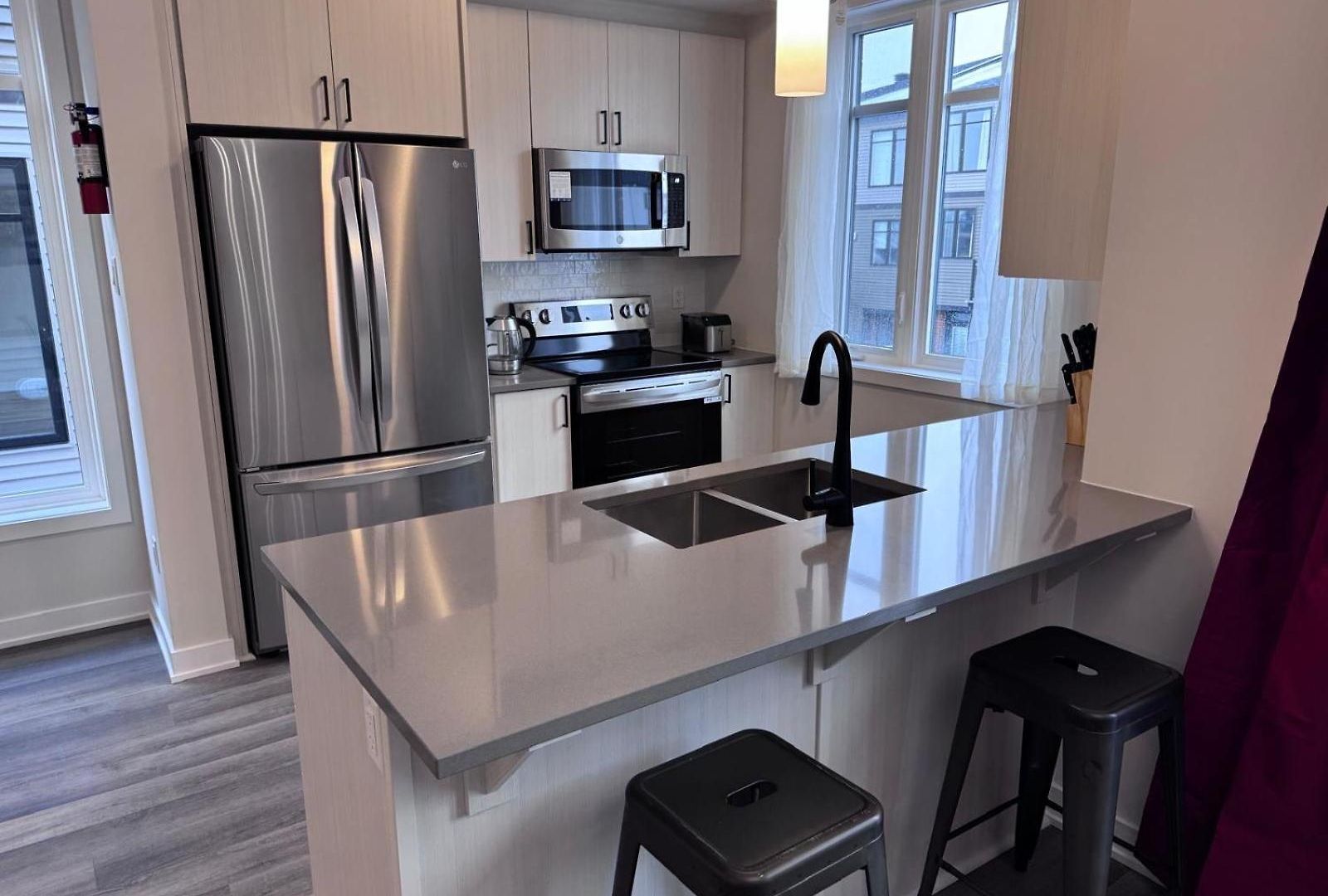 Apartment Crystal Boutique Ottawa