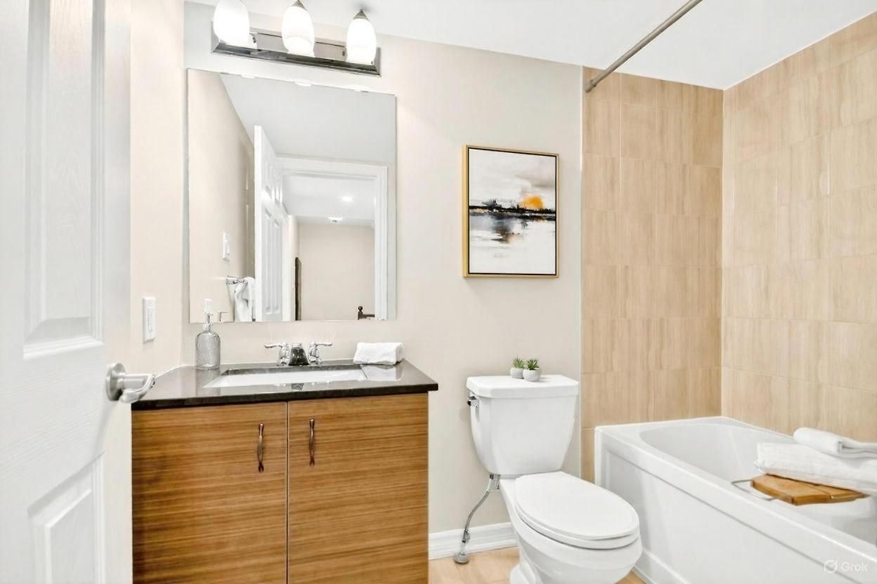 Modern 4br Townhouse Free Parking Apartment Ottawa