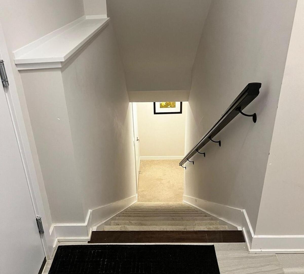 Basement With 2 Apartment Ottawa