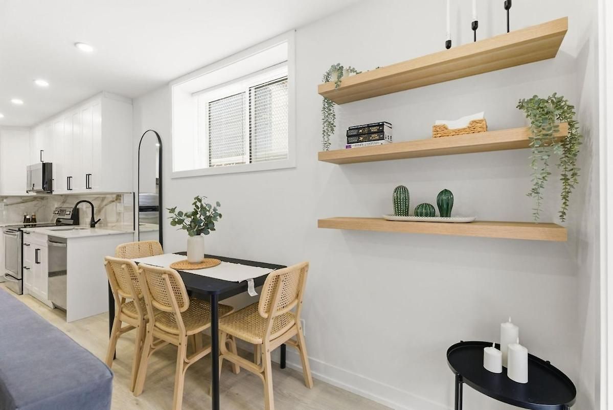 New Modern 1br Basement Near Downtown Free Parking Apartment Ottawa