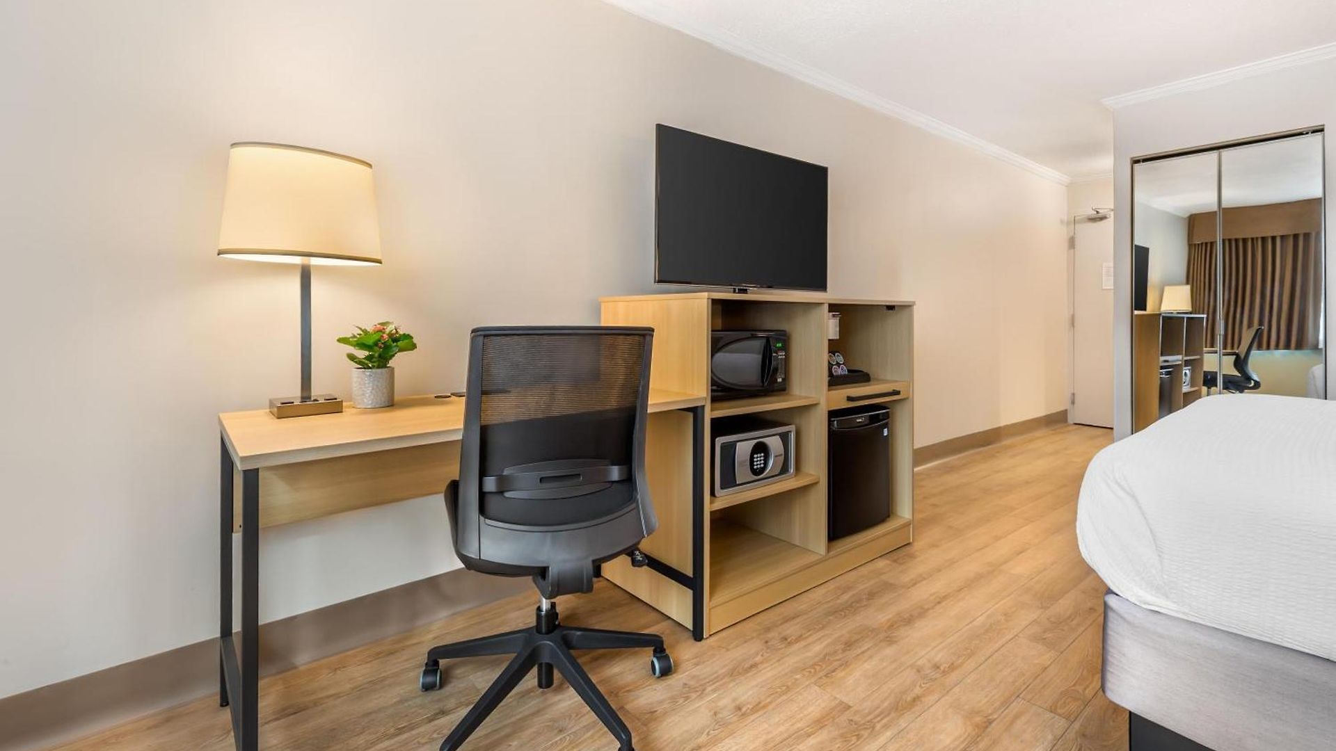 Hotel Western Centre Ottawa